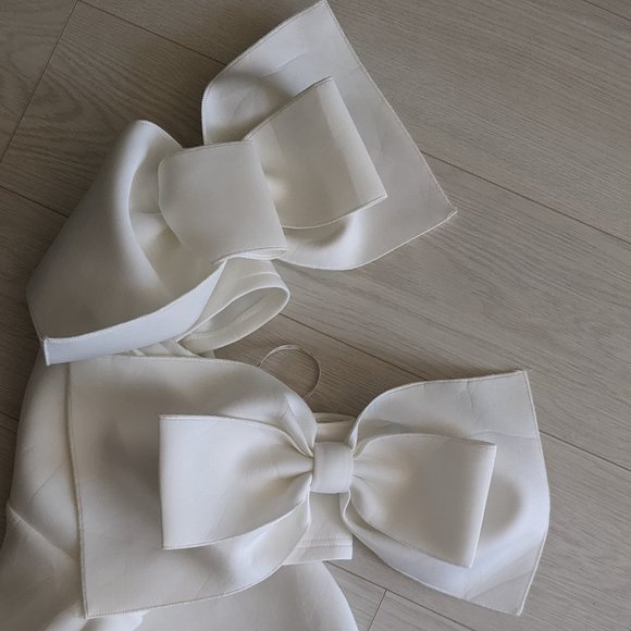 MISSGUIDED - Scuba Ruffle Bow Bardot Mini Dress - Picture 8 of 12